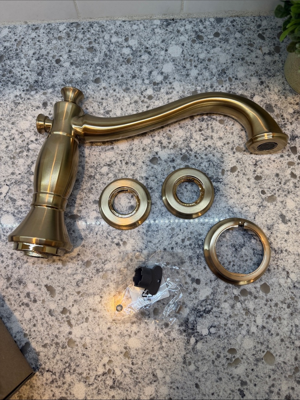 Delta Bronze Bathroom Tub Faucet Open box Missing parts AS IS